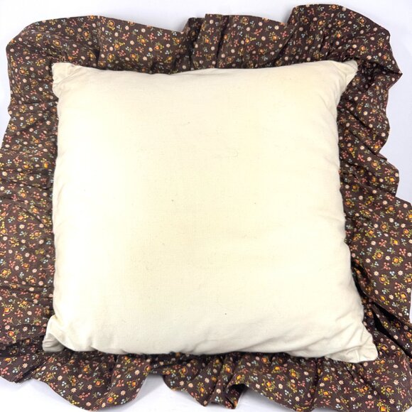 Vintage Handmade Cat Appliqué Throw Pillow Brown Floral Ruffle Edge 18x18 - Picture 2 of 2